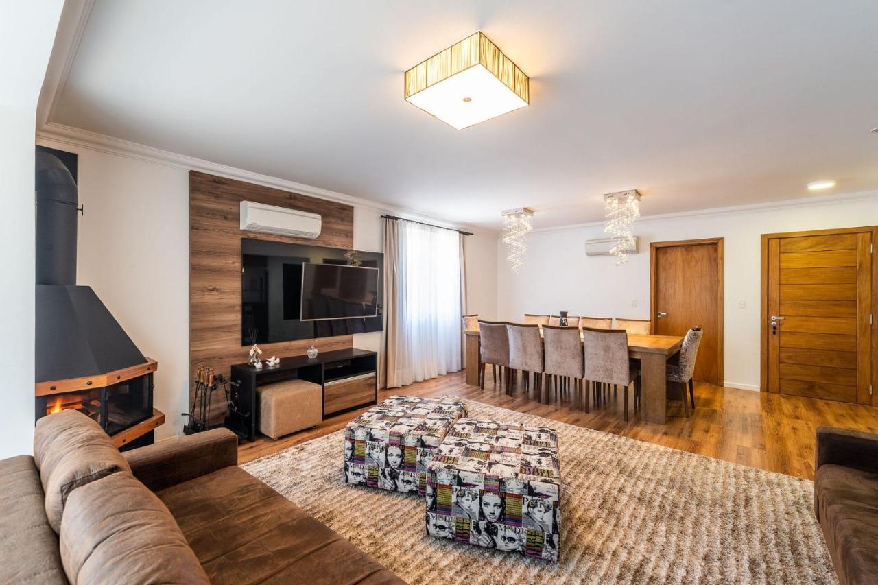 Luxuoso Apartamento no Coração de Gramado Exterior foto